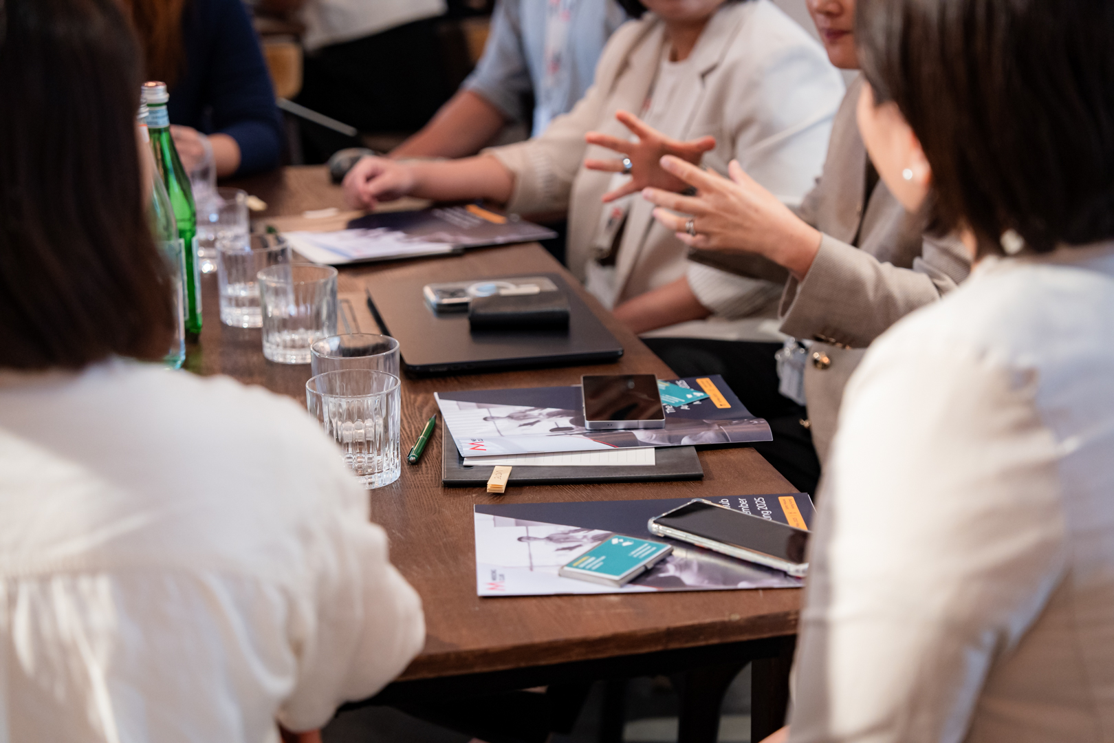 Corporate team working to advance sustainable labour practices